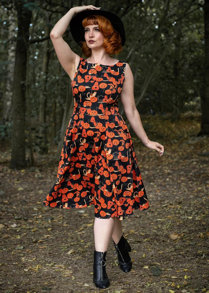 Collectif Hepburn Pumpkins Cats 50's Swing Dress Black 3 Collectif Hepburn Pumpkins Cats 50's Swing Dress Black